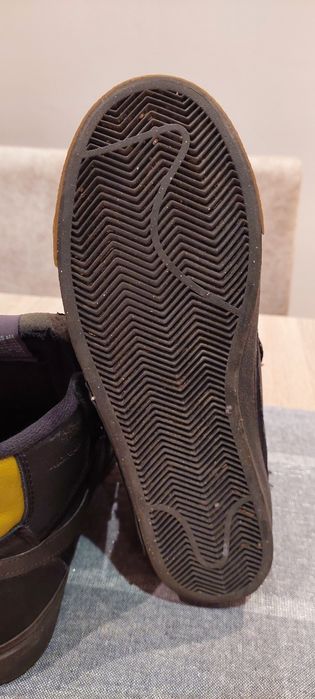 Vând ghete marca Nike