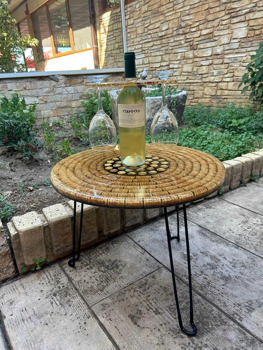 Сгъваема Маса от Епоксидна смола с коркови тапи