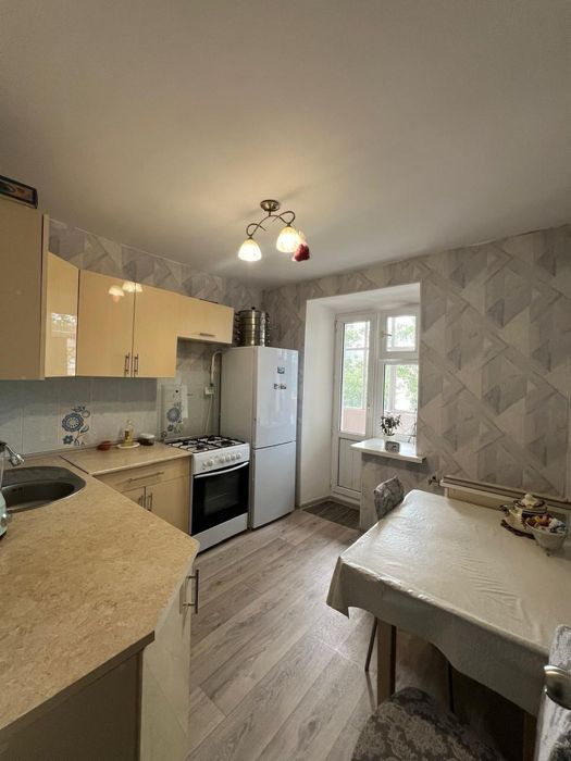 Продам 2 к квартиру на Рыскулова