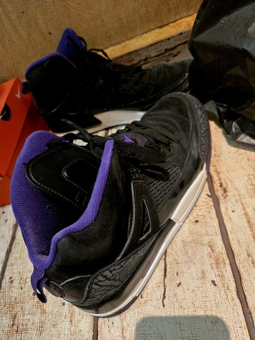 Маратонки на Jordan