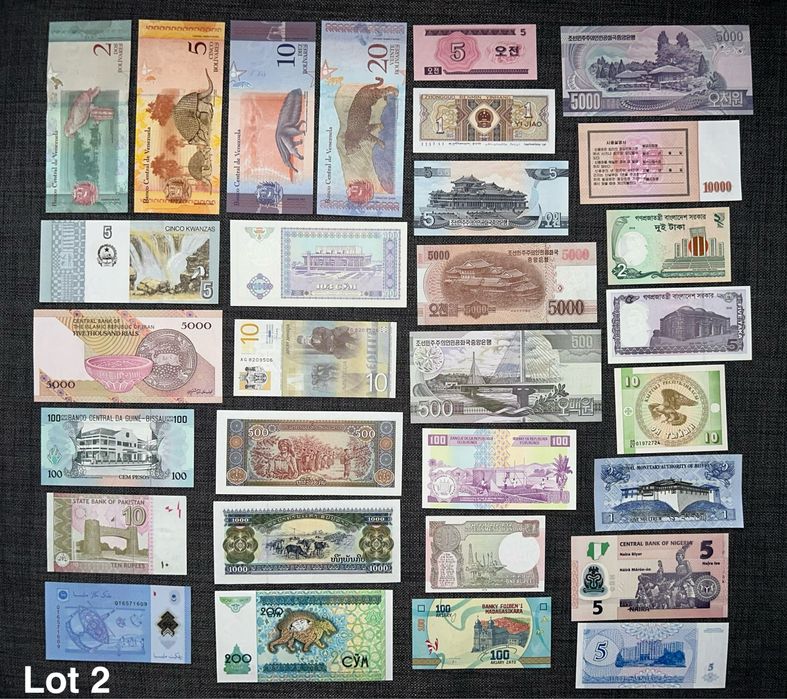 Lot 30 bancnote diferite UNC