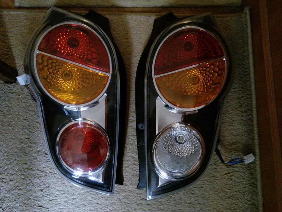 задние фары на Спарк