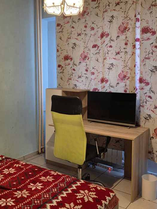 Продавам 3-стаен апартамент в Св. троица