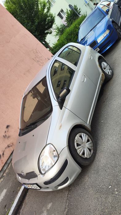 TOYOTA Yaris 2005 — imagine 2