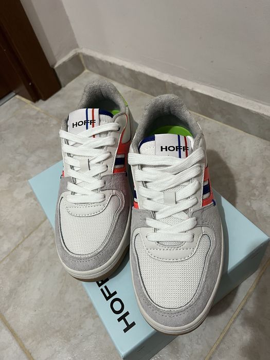 Hoff stadium MONTPARNASSE 38