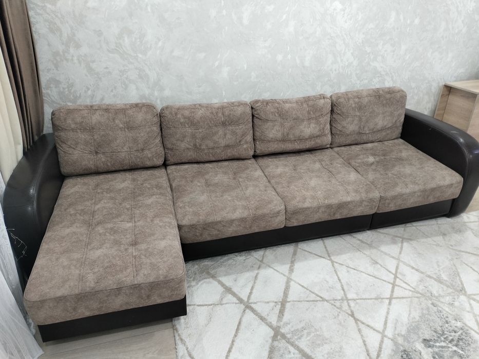 Продам Диван 3 метра