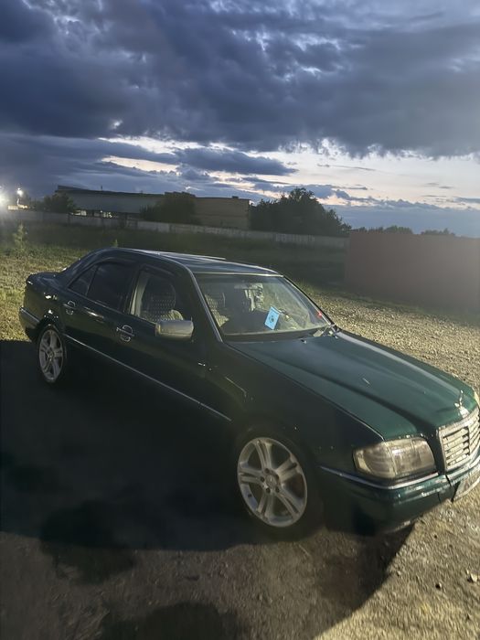 Продам мерседес С200