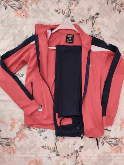 Дрехи за момиче - 11 - 13  год. (4 предложения)