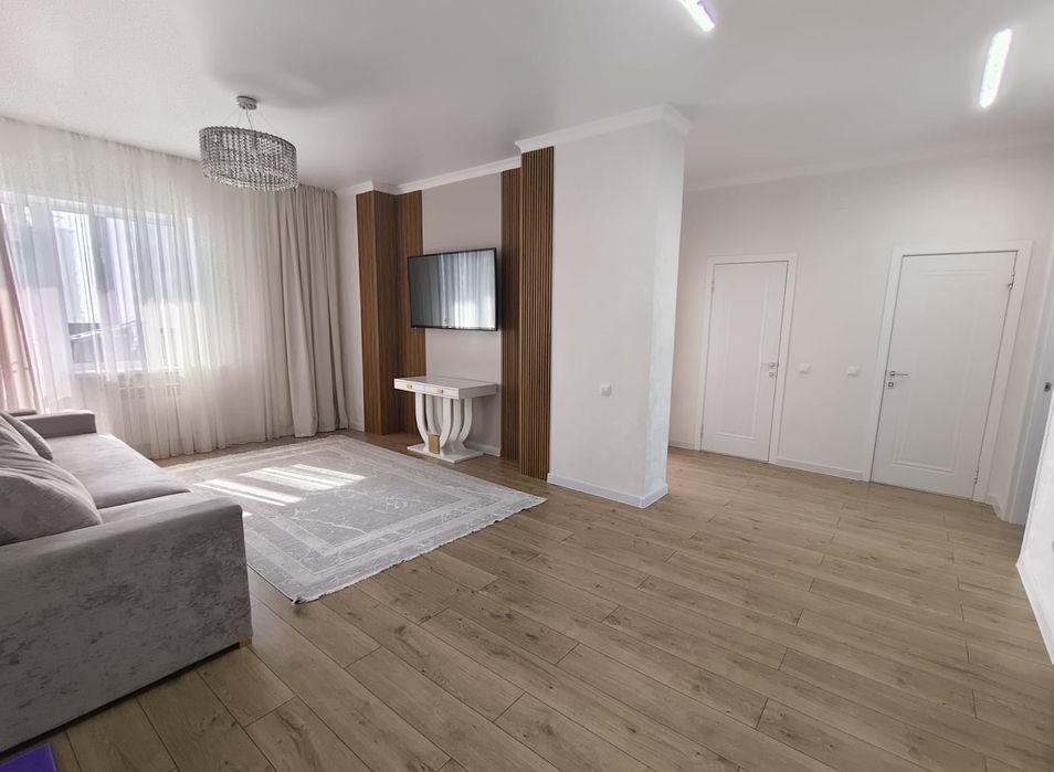 Продается 3 комнатная в  Новостройке