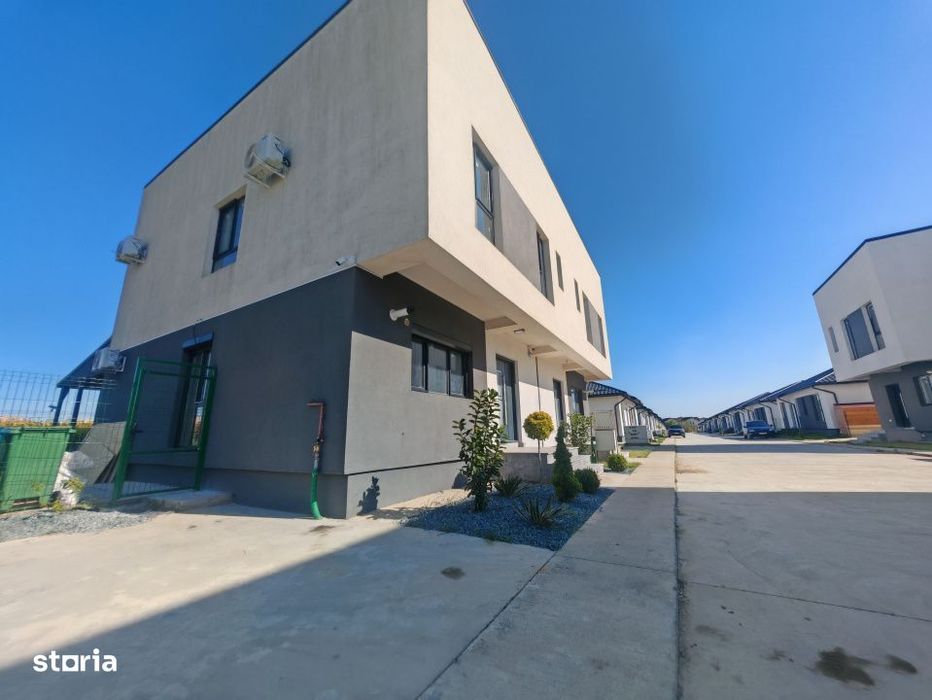 Casa Tip Duplex in Tunari – Modern si Confortabil