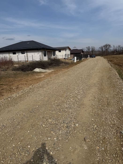 Teren de vânzare Ulmi , Dâmbovița , vizavi de primărie !