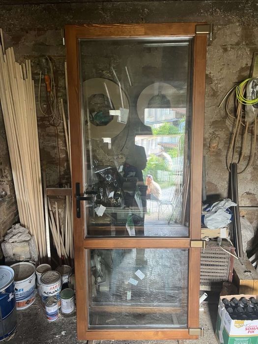 Изработка на дървена дограма троен стъклопакет