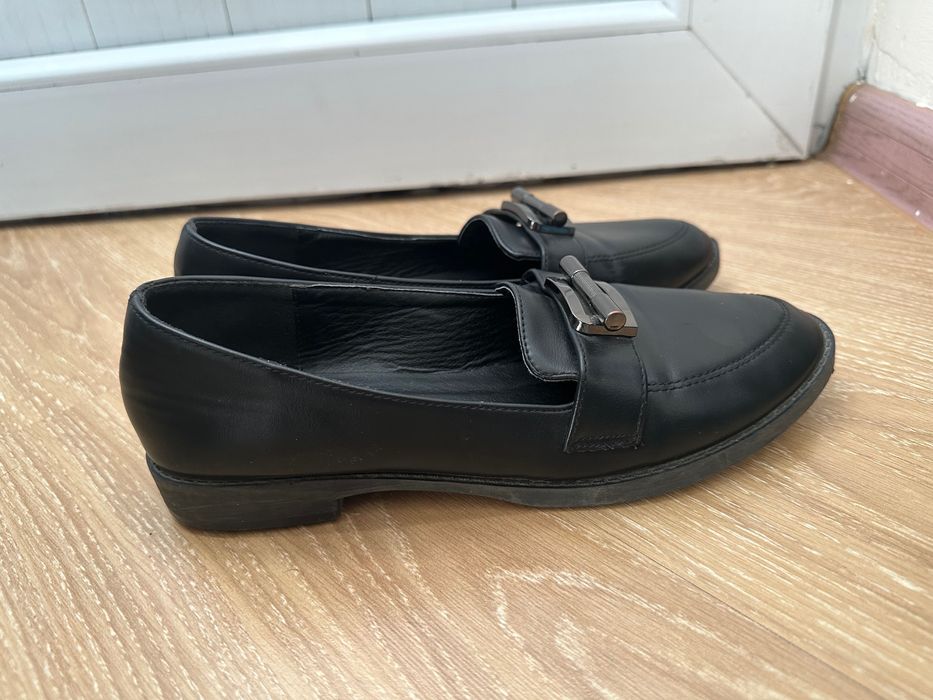 черные лоферы балетки