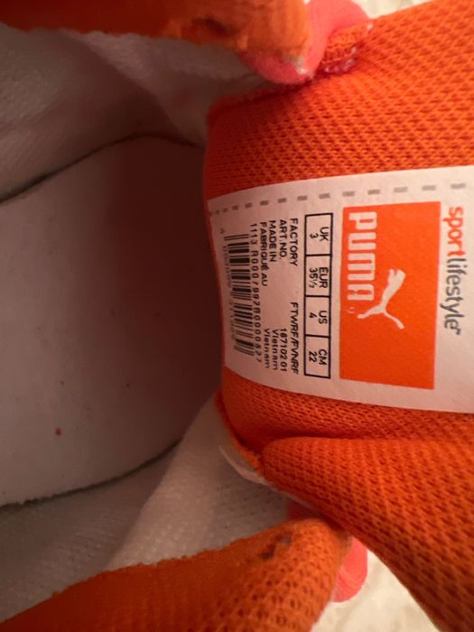 Pantofi Puma sport pentru fotbal