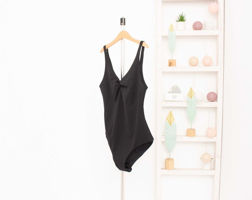 COS дамски цял бански костюм черен twist front 34