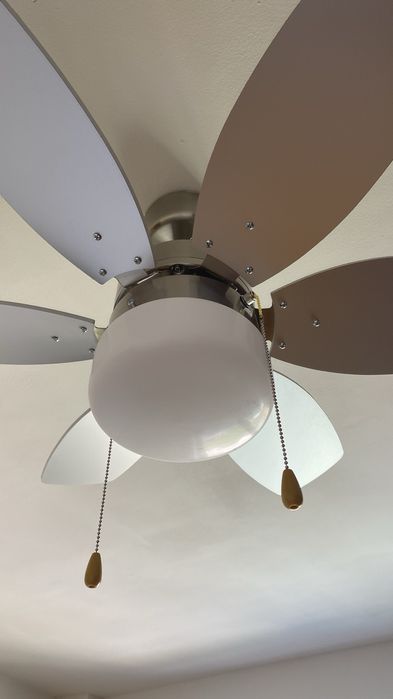 Lustră cu Ventilator