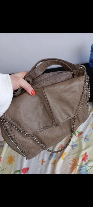 Poseta piele naturala