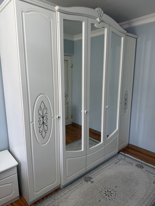 Спальная гарнитура