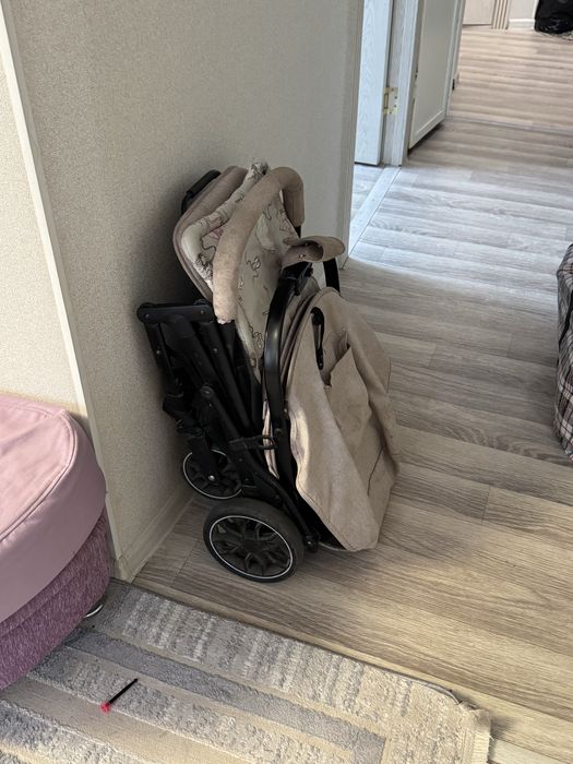 Продам коляску возможно доставка