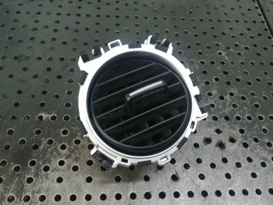 grila ventilatie bord dreapta centru hyundai i10 ba ia 2015 ad017s