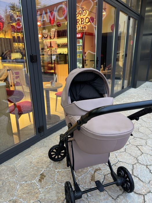 Срочно продам коляску Anex e/type