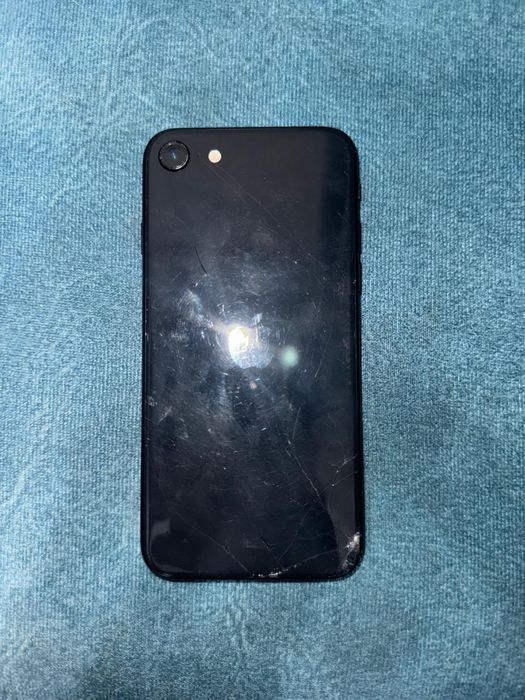 Айфон iphone se 2020