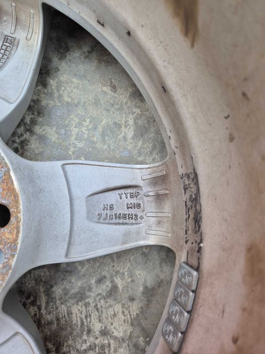 Летни гуми  16" Uniroyal