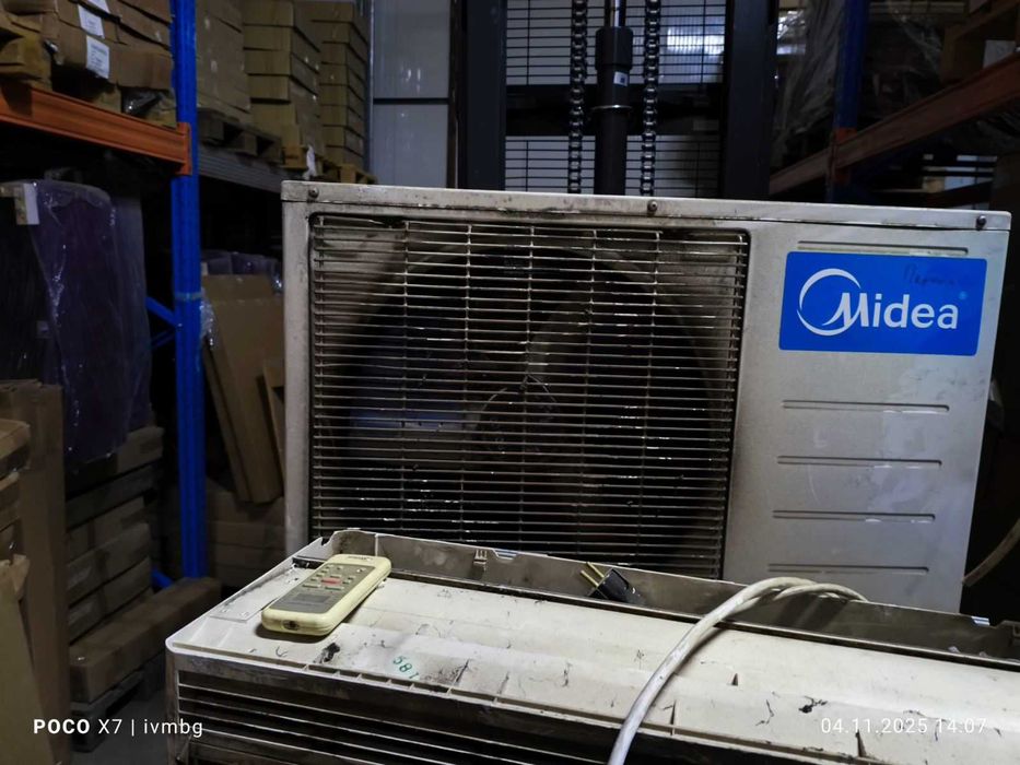 Продава Климатик Midea