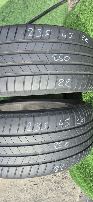 Anvelope 2x235 45 20 Brigestone dot 22 mm 5