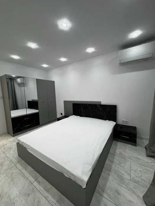 Тристаен апартамент - Красно село