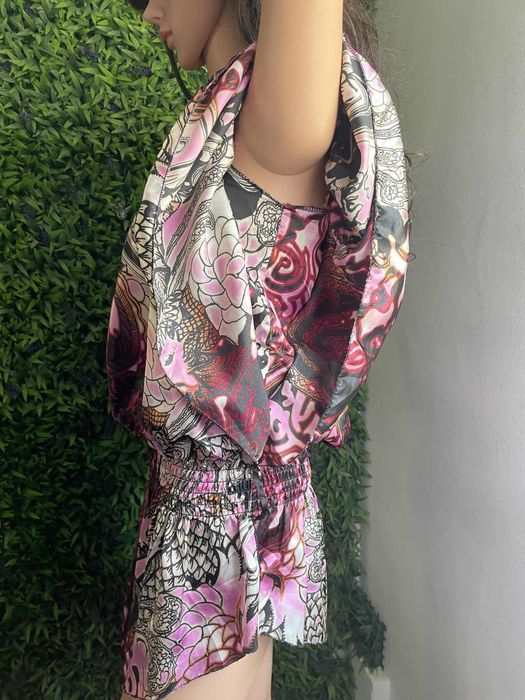 Bluza eleganta.