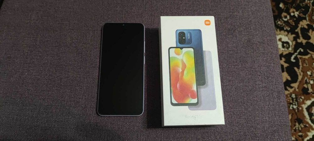 Продам телефон Redmi 12C  4\128