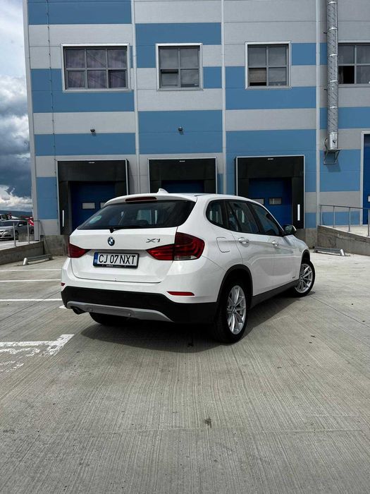 BMW X1 2.0d sDrive 143 CP Automat. Fara accidente, Distributie Schimbata (detin factura) 6500 euro