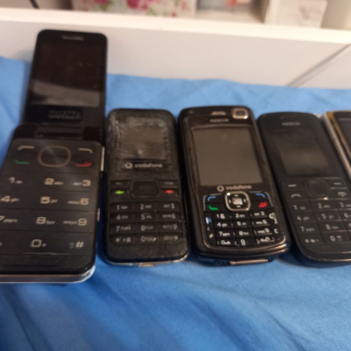 Lot telefoane Sony Samsung Alcatel Nokia Vodafone