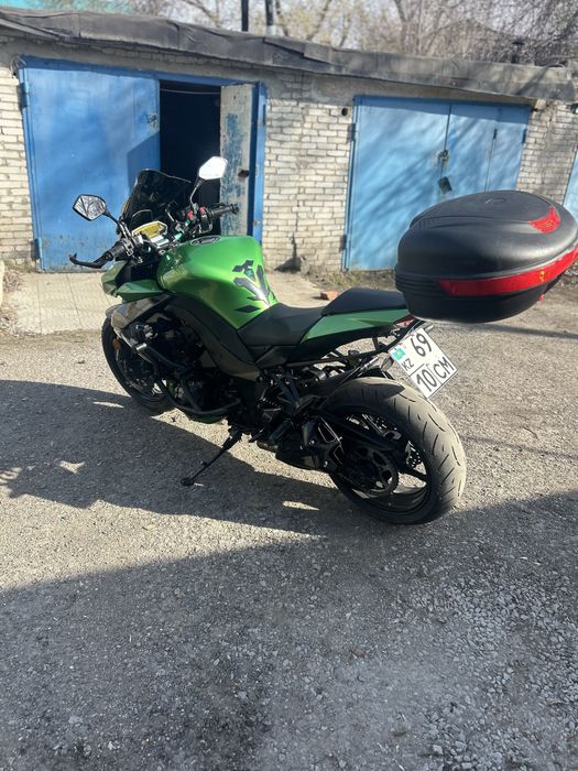 Мотоцикл Kawasaki z1000