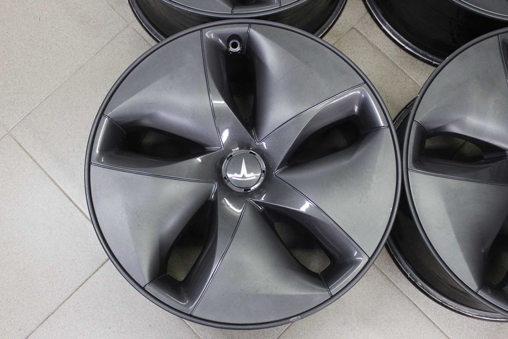 Джанти 18" Tesla Model 3