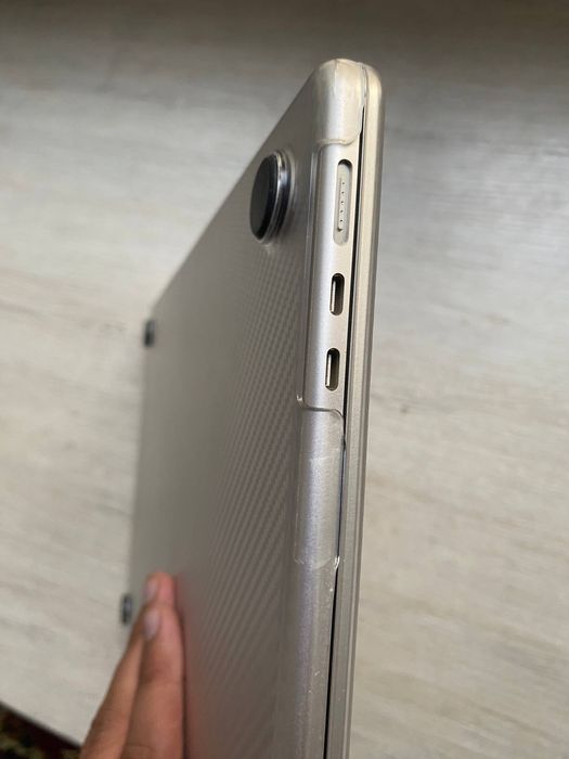 MacBook Air 15 M3 16/512 100%