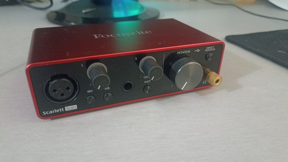 Студийное оборудование Scarlett Solo Studio