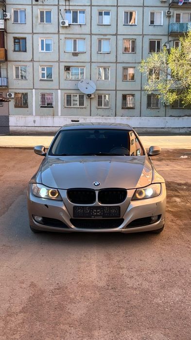Продам автомобиль BMW 320 Е90