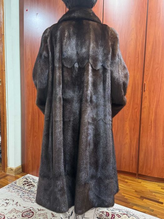 Продается Натуральная Шуба