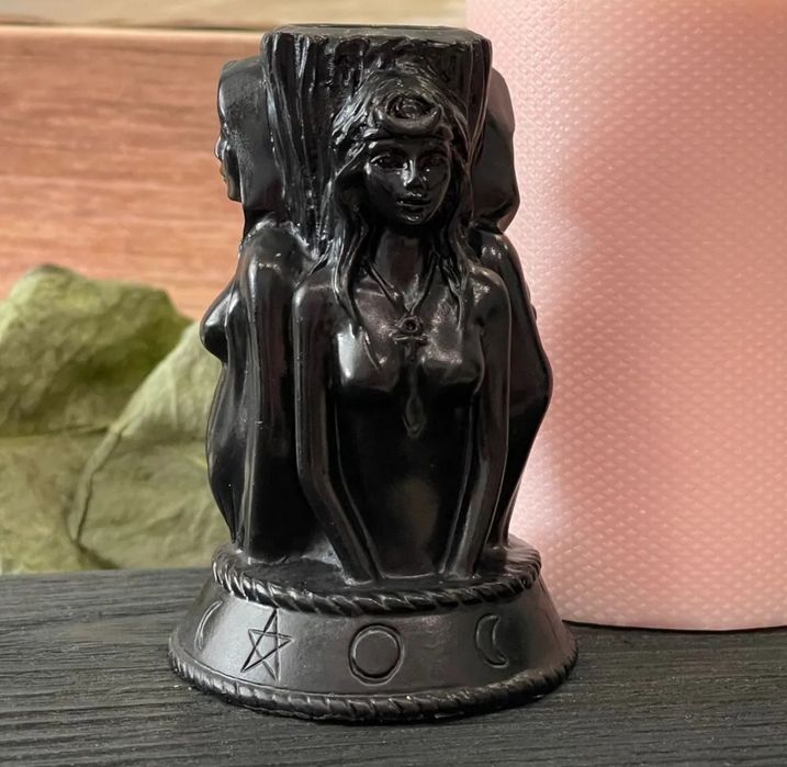 Продам новые молды для свечей 45000