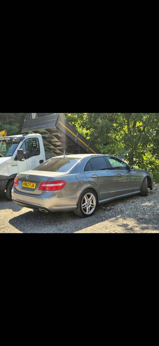 MERCEDES-BENZ E-Class 2012 — imagine 3