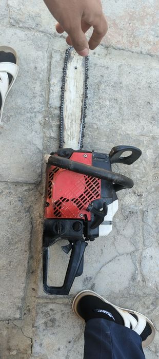 Бензопила продаётся