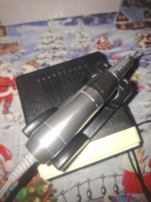 Апарат для маникюра