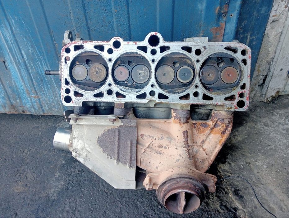 Пассат 1,8 Головка