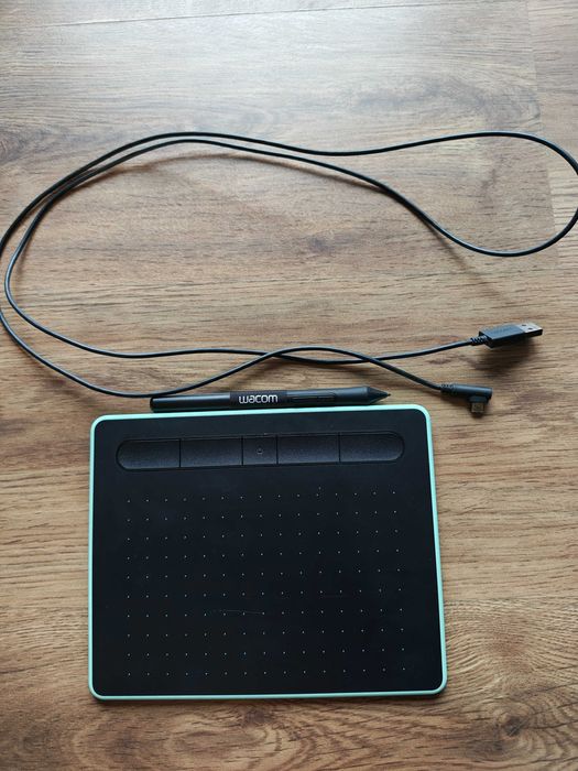 Wacom Intuos S BT – CTL‑4100WL (2018) | Bluetooth | Stare foarte bună