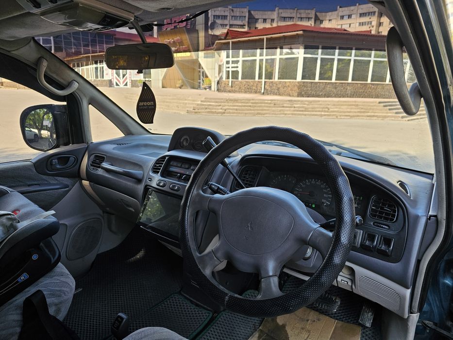 Mitsubishi Delica 2.8 D