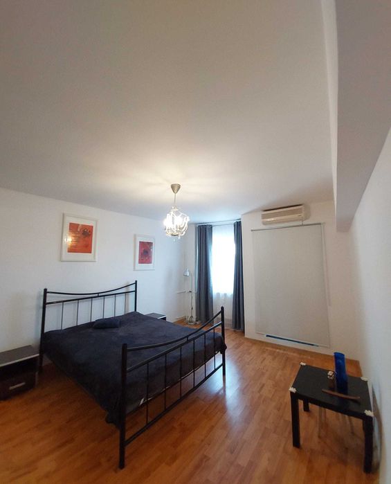 De inchiriat ap. 2 camere, decomandat.