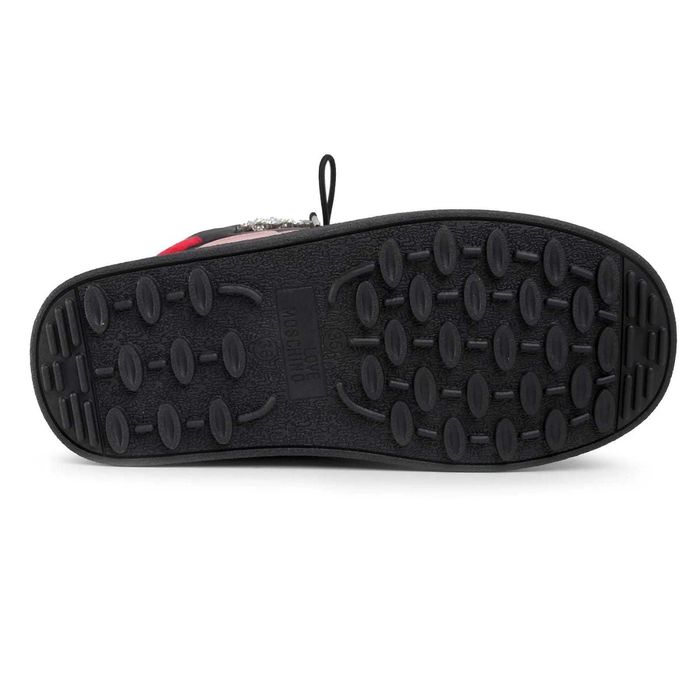 LOVE MOSCHINO № 35/36 – Дамски кожени апрески "LOVE YOU" нови етикети