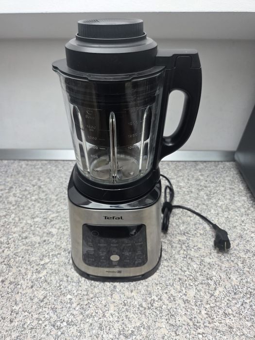 Blender Tefal nou